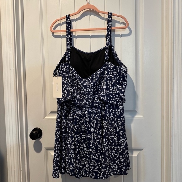 Bloomchic Floral Navy Blue Women's Cold Shoulder Swimsuit Size 18-20 - Picture 3 of 8